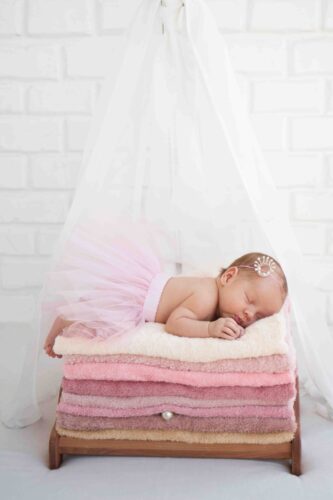 Dasha`s twins newborn photo session in Utrecht